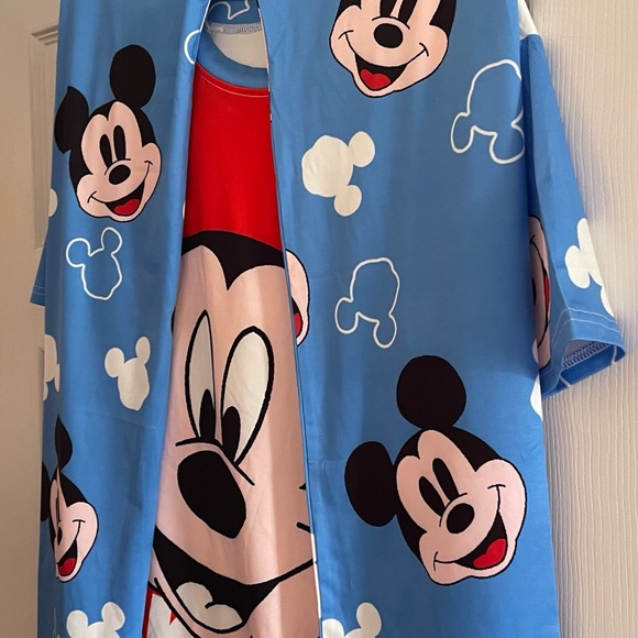 Mickey pajamas set NWOT NEVER USED - Picture 4 of 4